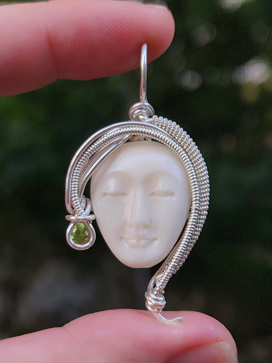 Leo Wire Wrapped Pendant
