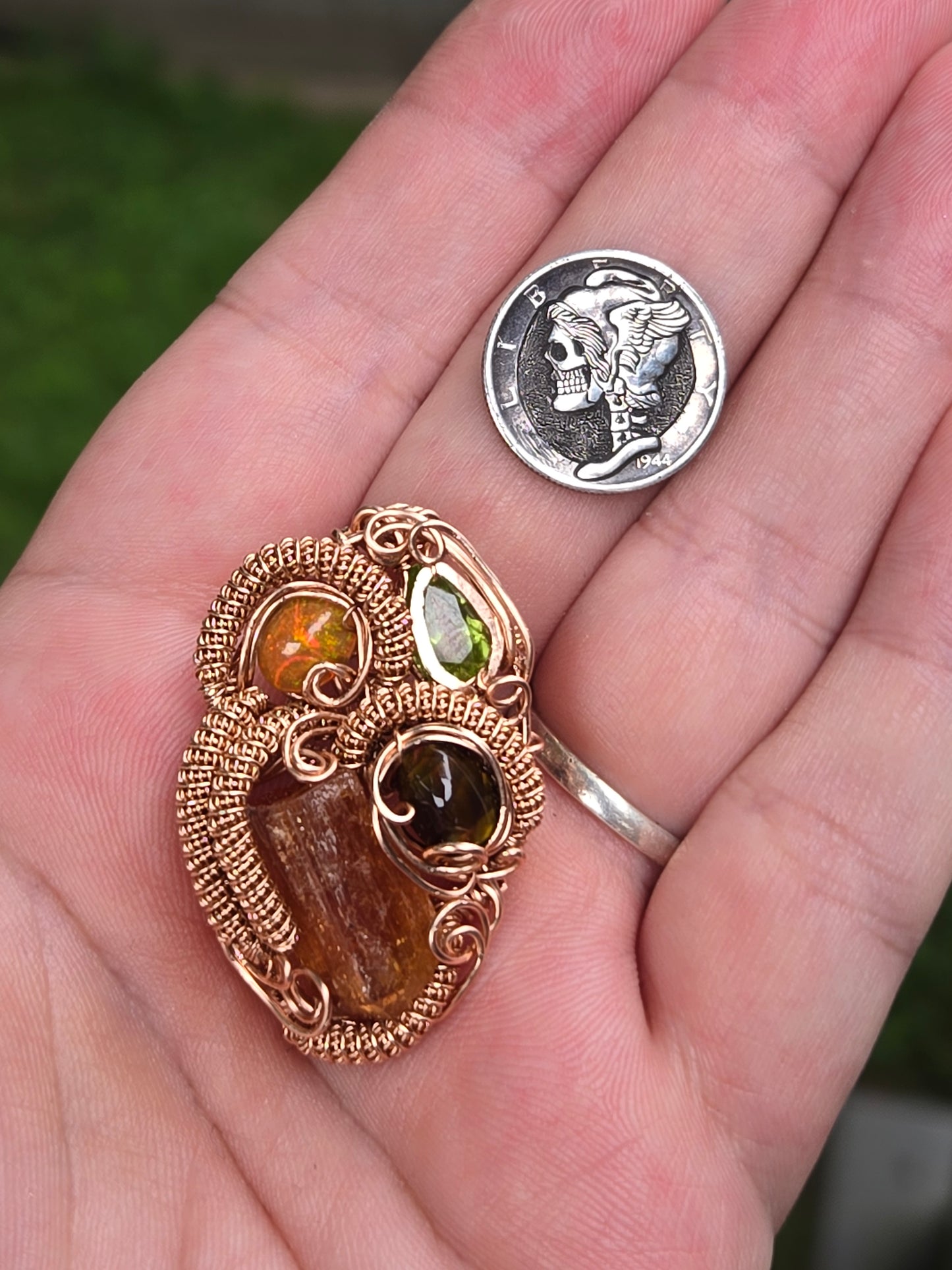 Radiance Wire Wrapped Pendant