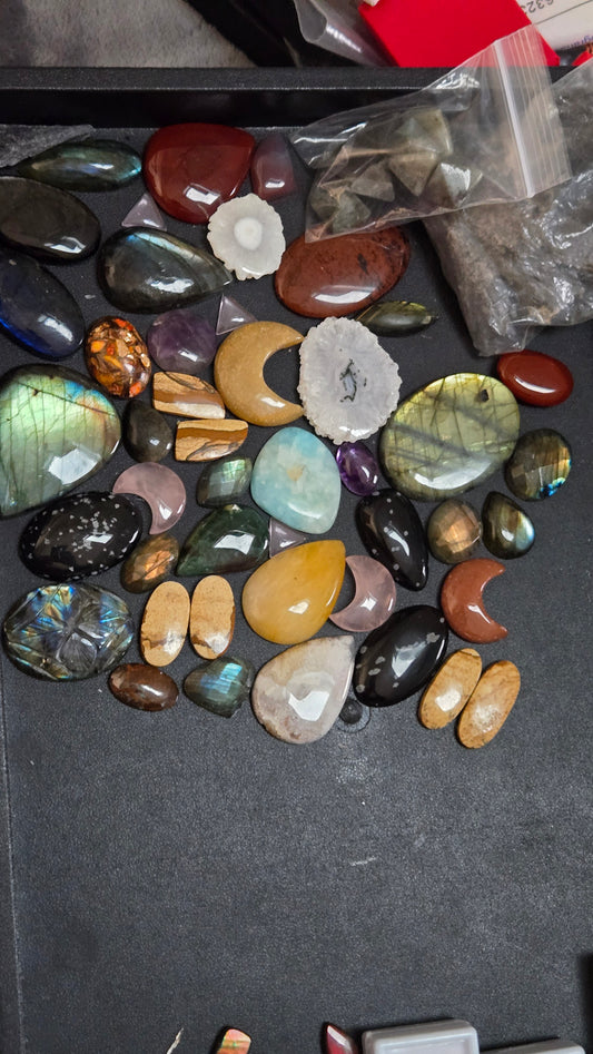 Cabochons