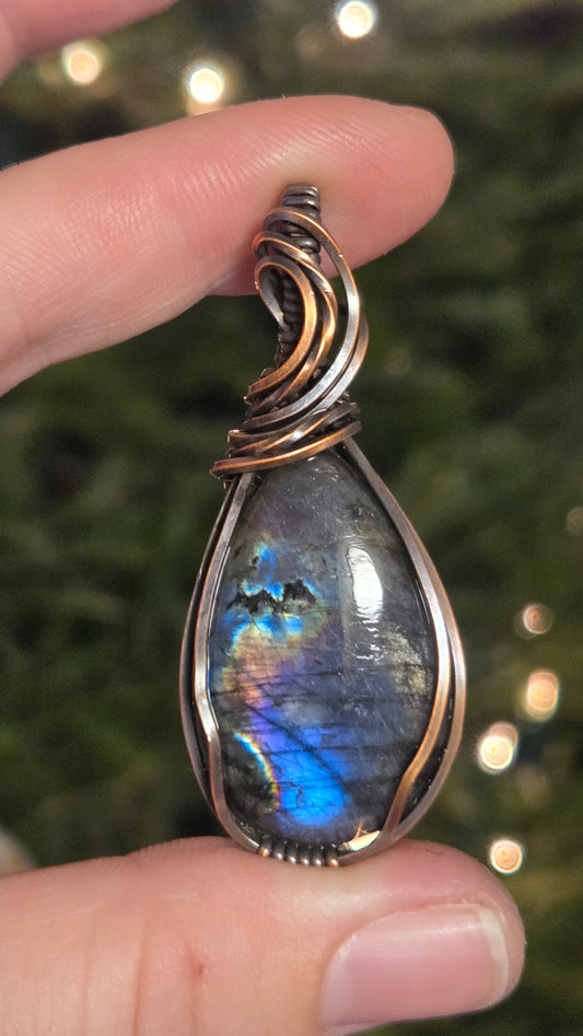 Labradorite Wire Wrapped Pendant